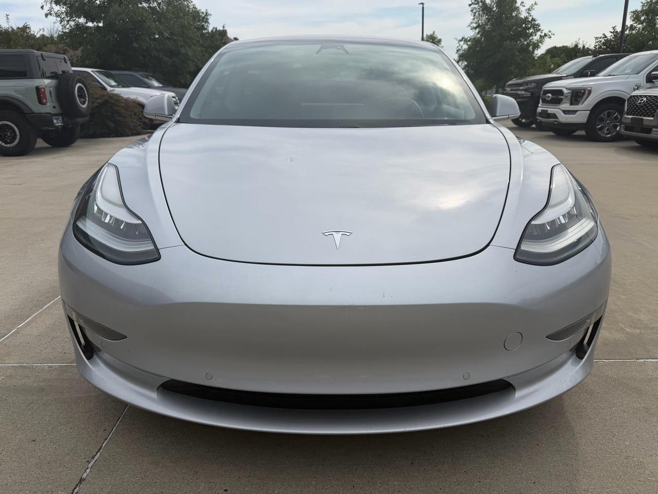 tesla model 3 2018 5YJ3E1EB4JF087645 image tesla model 3 2018 5YJ3E1EB4JF087645 image